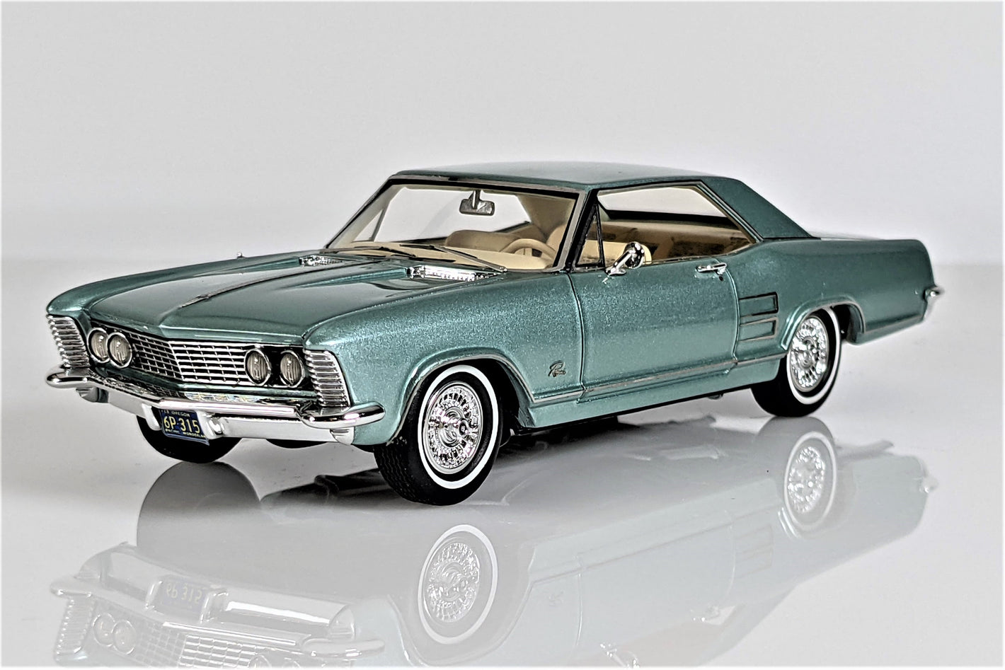 1963 Buick Riviera