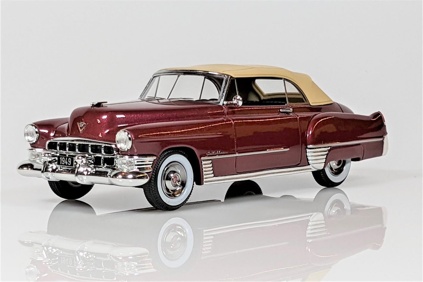 1949 Cadillac Series 62 Convertible (Pre-Owned)