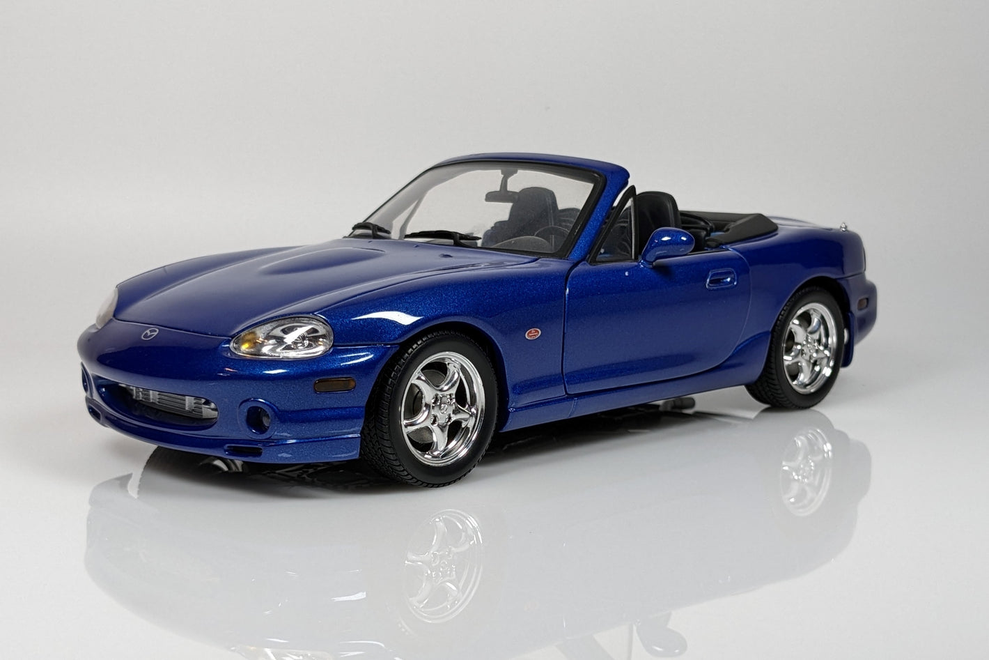 1999 Mazda MX-5 Miata 10th Anniversary