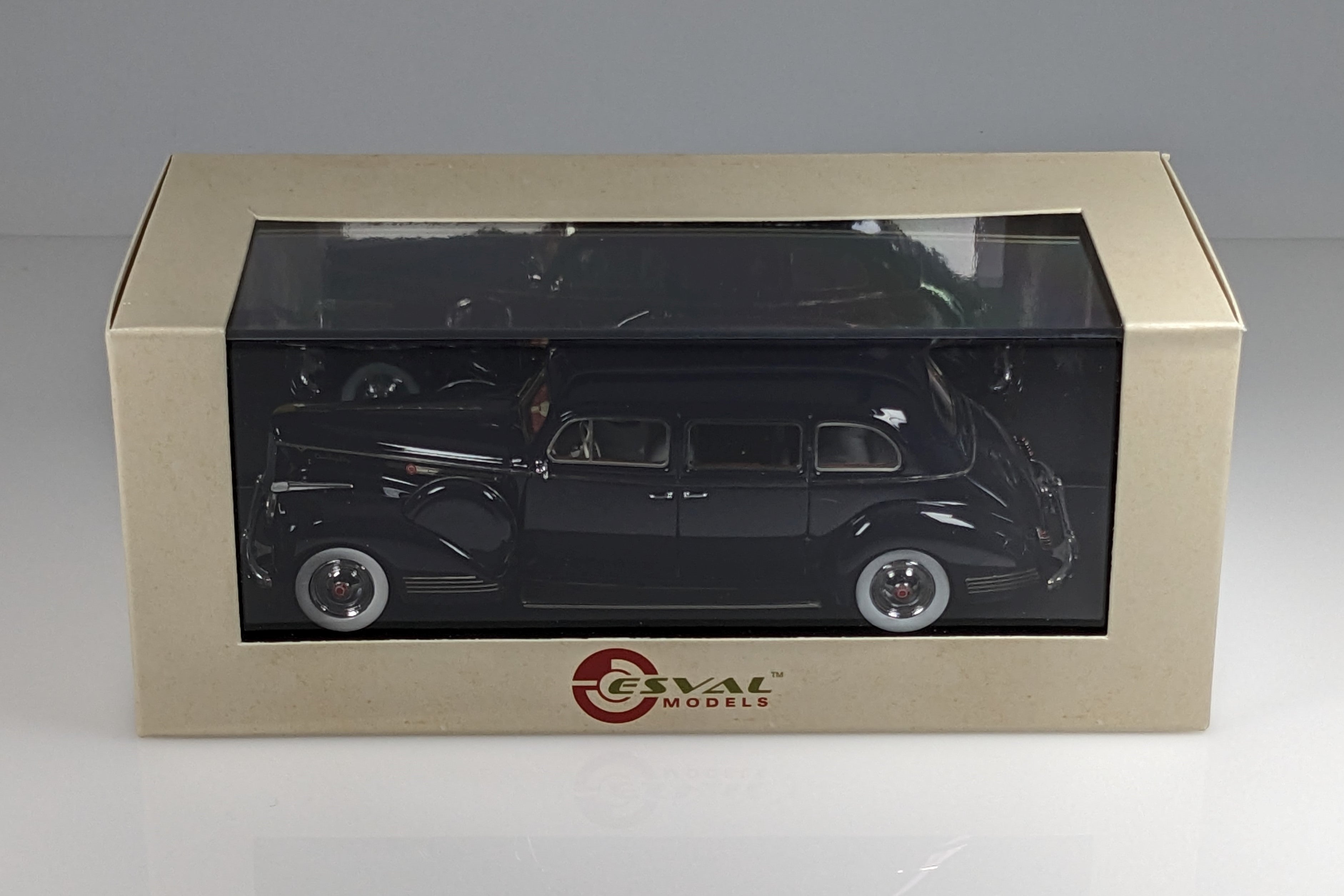 1942 Packard 180 7-Passenger Limousine - Blue