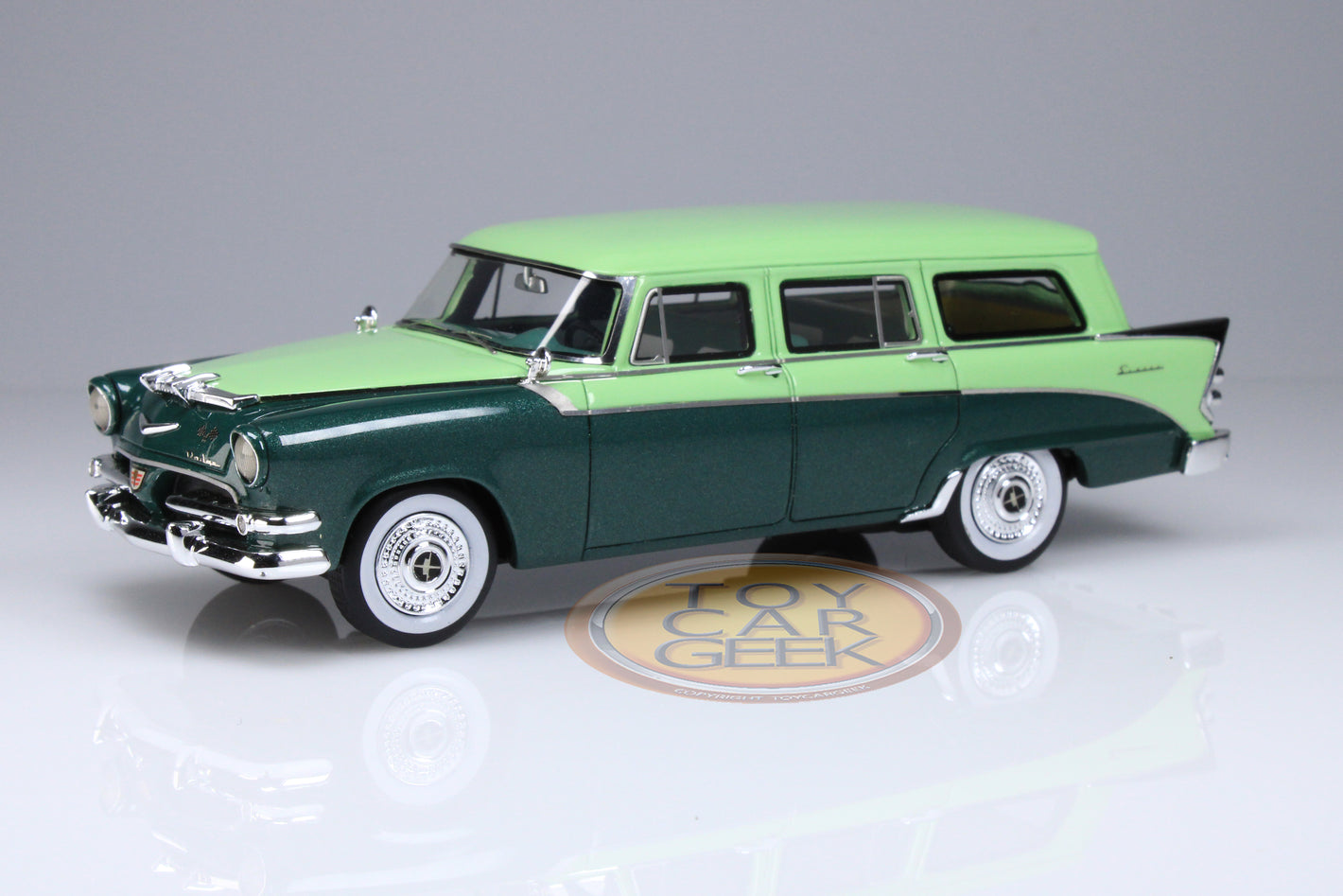 1956 Dodge D-500 Sierra Wagon