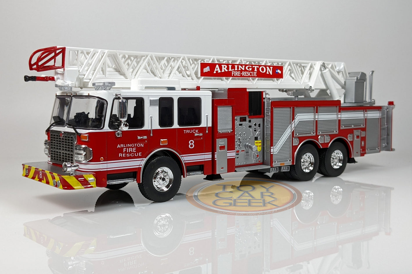 2015 Smeal 105' Aerial Ladder - Arlington Fire Rescue